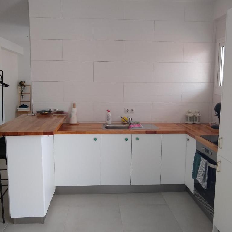 Maestro Concepcion Guidet - Apartamento con balcón - 12