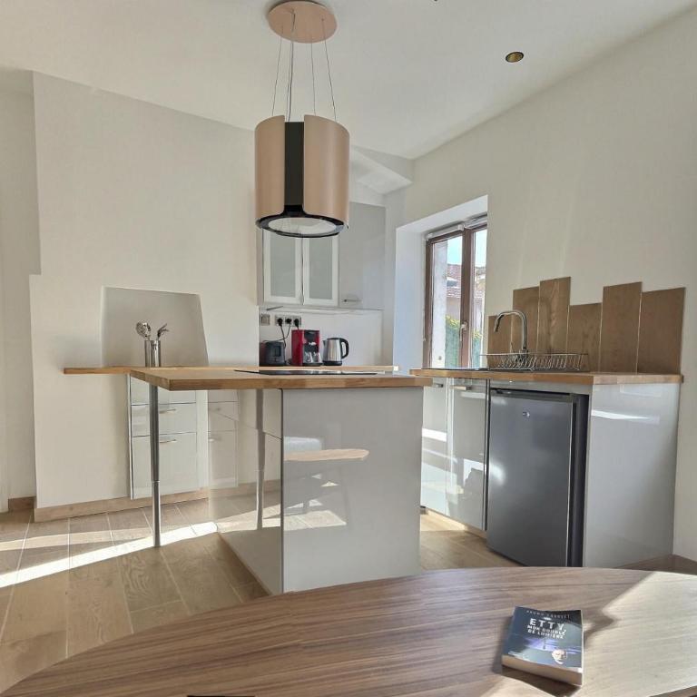 Des appartements au calme dans un immeuble historique - Appartement 1 Chambre - 5