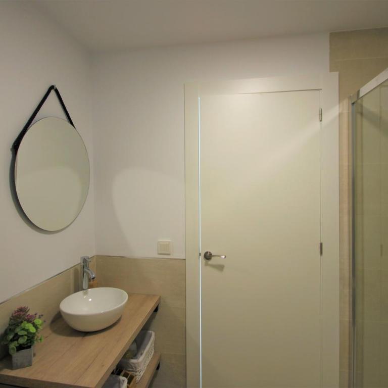 Estudio CasaTuris en planta 18 en pleno centro de Alicante A106 - One-Bedroom Apartment - 6