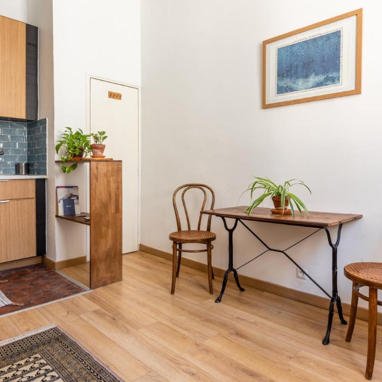 Chez Léo, Charme et Confort 5 min Gare 10 min Vieux Port - Appartement 1 Chambre - 20