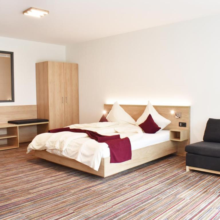 Soloplan City Resort - Doppelzimmer - barrierefrei - 2