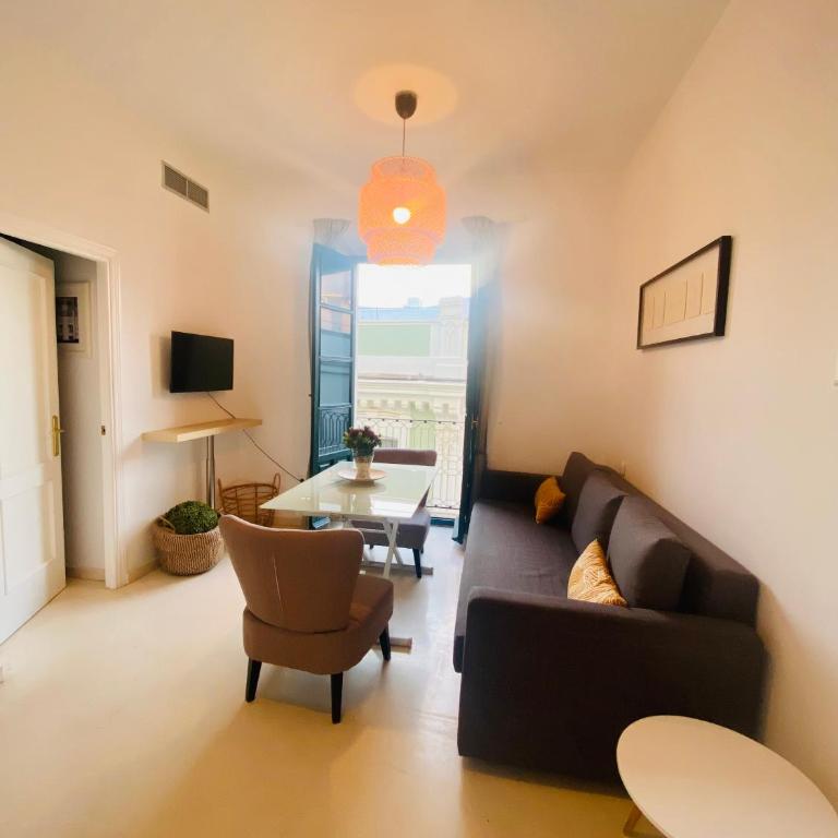 Apartamento Álvarez Quintero - Catedral - Apartamento de 1 dormitorio - 2