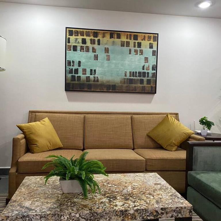 GRAN UBICACIÓN, en la zona de SANTA FE, KING BED - Apartamento - 4