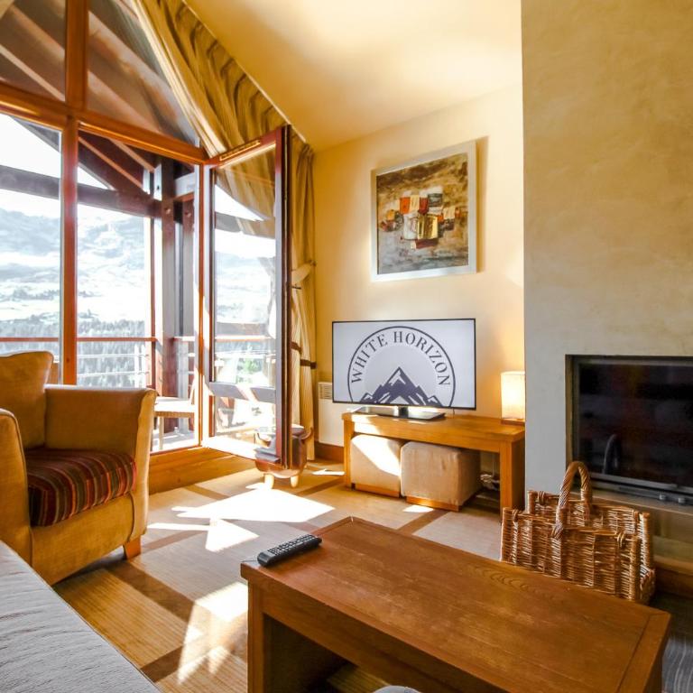 Exceptional 3 bed Penthouse with fireplace and stunning views - Penthouse-Apartment - 20