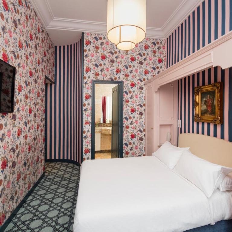 Hôtel Saint Germain - Classic Doppelzimmer mit Badewanne - 3