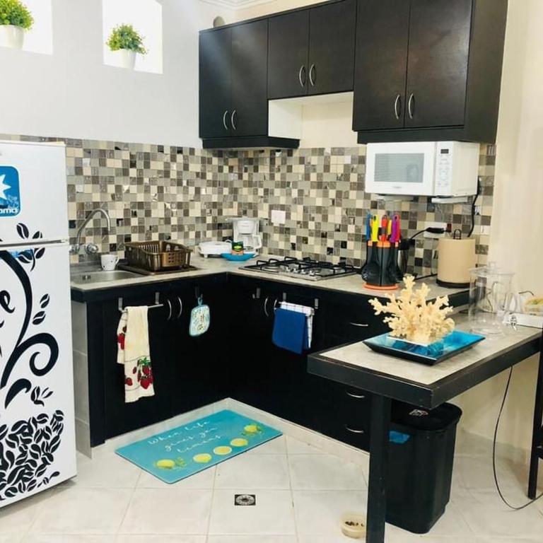 Casa Tonsupa Club del Pacifico - Three-Bedroom House - 4