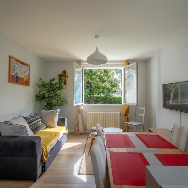 Etxeko txikia - Two-Bedroom Apartment - 3