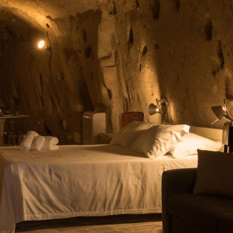 LA DIMORA DELLE 3 ZIE - King Room with Spa Bath - 22