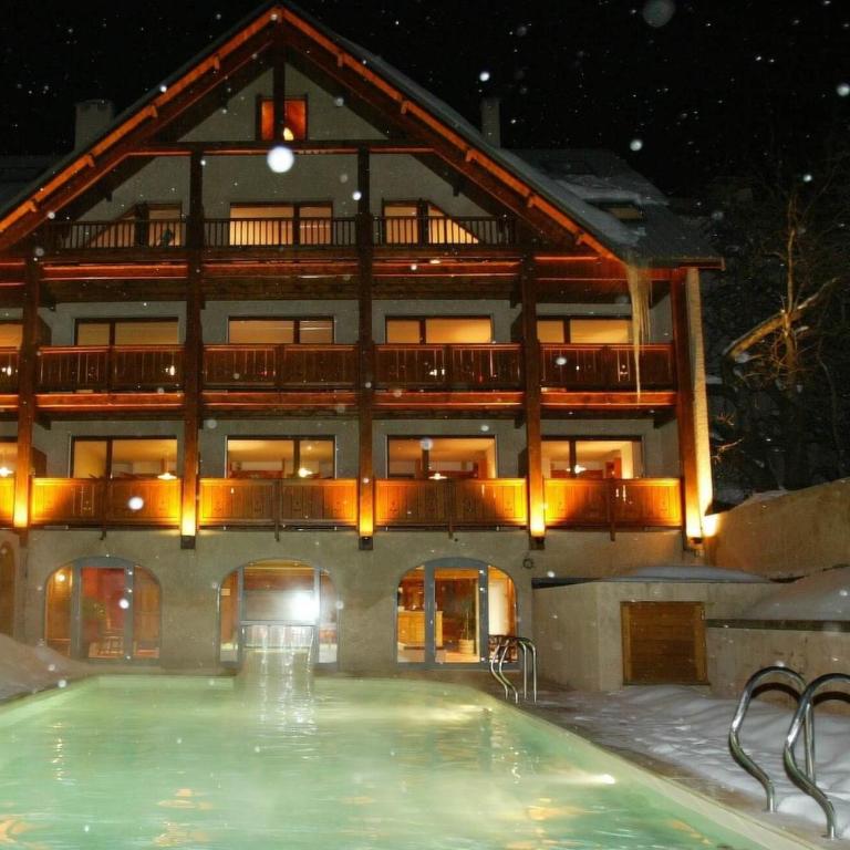 Alliey & Spa Piscine Appart-hôtel Serre chevalier - Appart-hôtel rénové 4/5 pers - Accès GRATUIT au Spa de 300 m² - 6