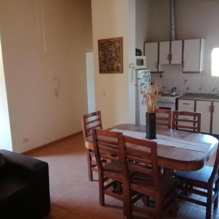 ANA Apartments & Parking Mendoza - Apartamento de 2 dormitorios - 11