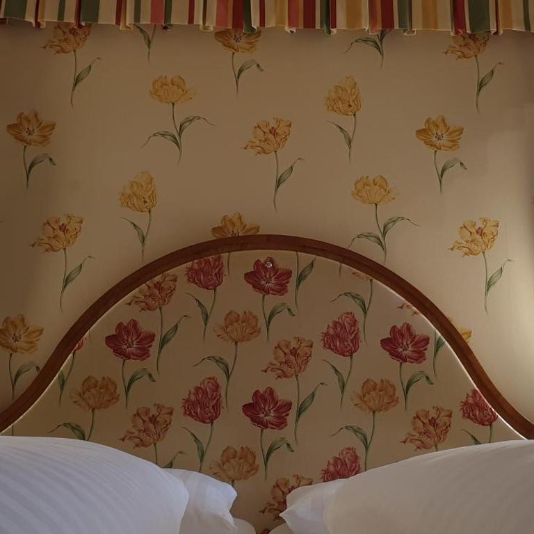 Hotel Hohenstauffen - Dreibettzimmer - 5