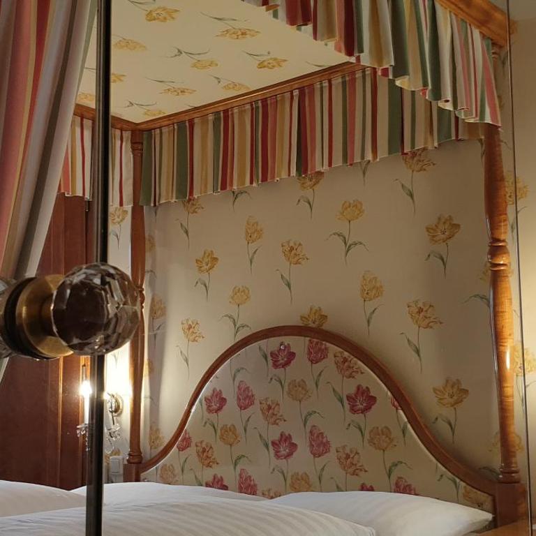 Hotel Hohenstauffen - Dreibettzimmer - 3
