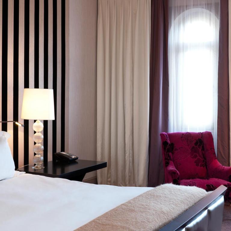 Le Grand Hotel de Cabourg - MGallery Collection - Chambre Double Classique - Vue sur Jardin - 14