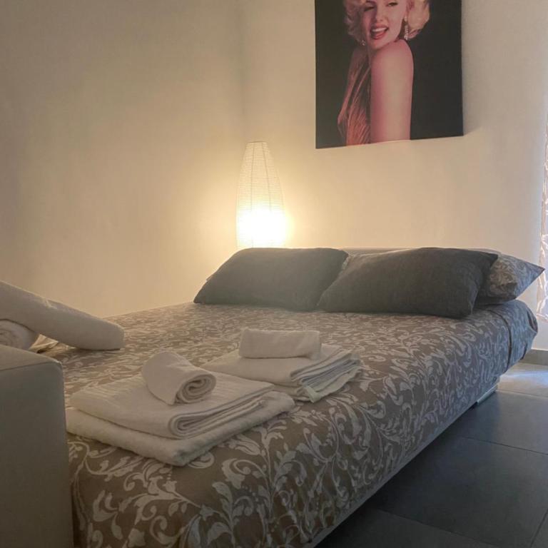 Casa Pirandello - Two-Bedroom Apartment - 5