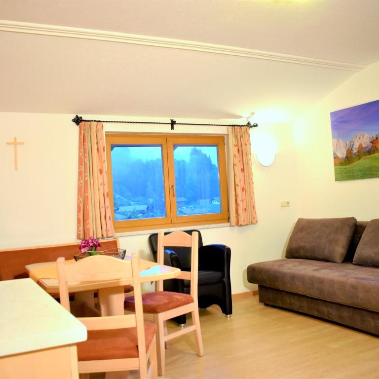 Ferienwohnung Saalbach Fieberbrunn - One-Bedroom Apartment with Balcony TOP 10 - 4