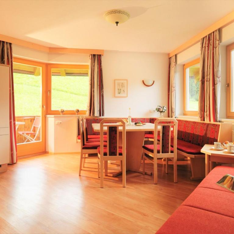 Ferienwohnung Saalbach Fieberbrunn - Two-Bedroom Apartment with balcony TOP 7 - 5