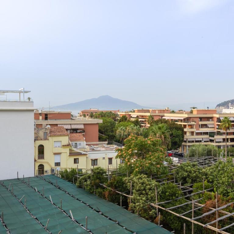 SorrentoVibes - Family Home with terrace & amazing view in Sorrento Center - Appartamento con 3 Camere da Letto - 11