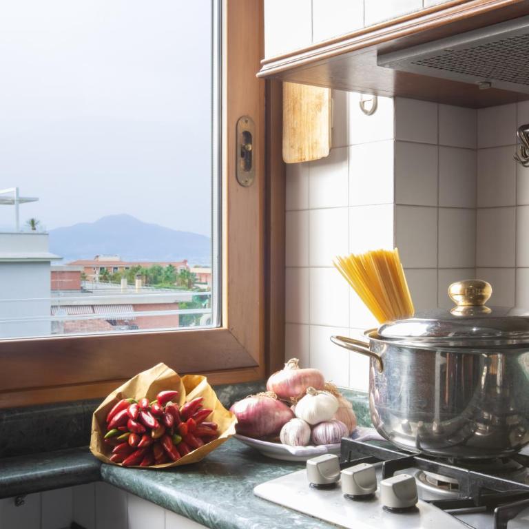 SorrentoVibes - Family Home with terrace & amazing view in Sorrento Center - Appartamento con 3 Camere da Letto - 12