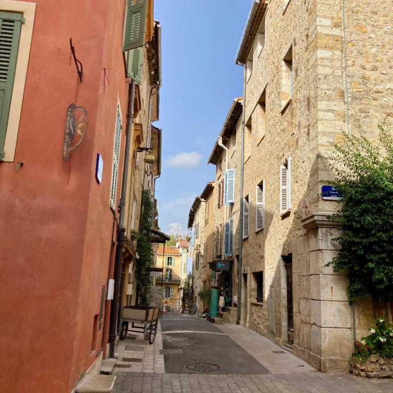 Charming Apartment in the heart of Valbonne Village - Appartement 1 Chambre - 28