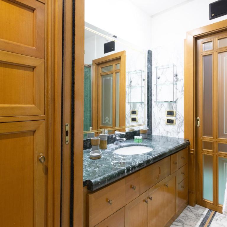 SorrentoVibes - Family Home with terrace & amazing view in Sorrento Center - Appartamento con 3 Camere da Letto - 8