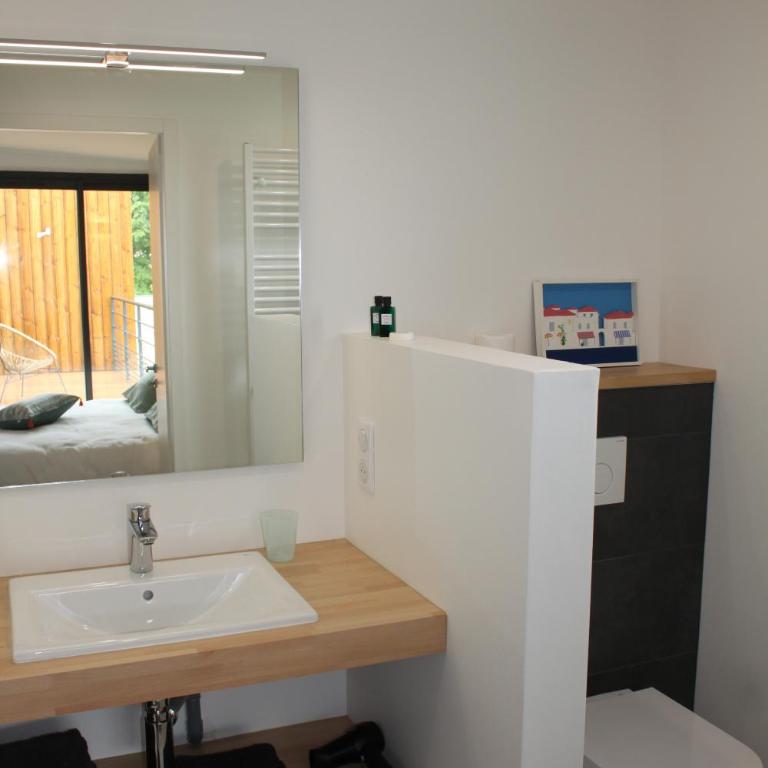 Bread et Couette - Chambre Double avec Balcon - 7