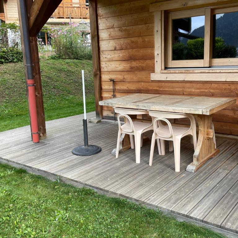 Studio 1 pièce situé dans un chalet - Appartement - 5
