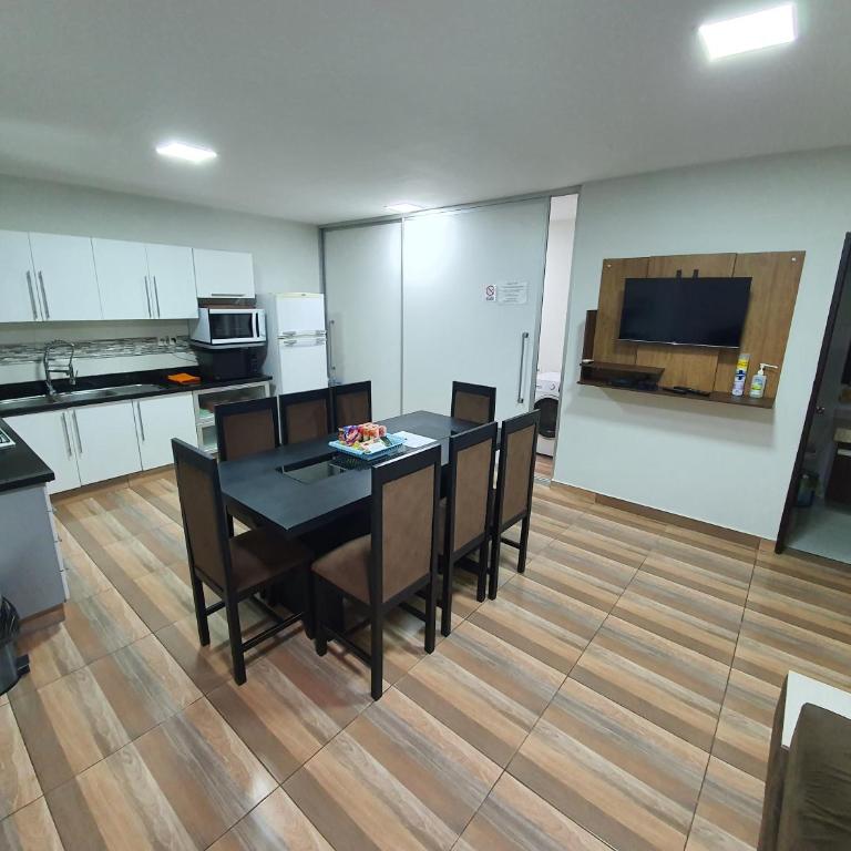 Departamento todo 1 piso en Encarnación - Apartamento de 3 dormitorios - 6