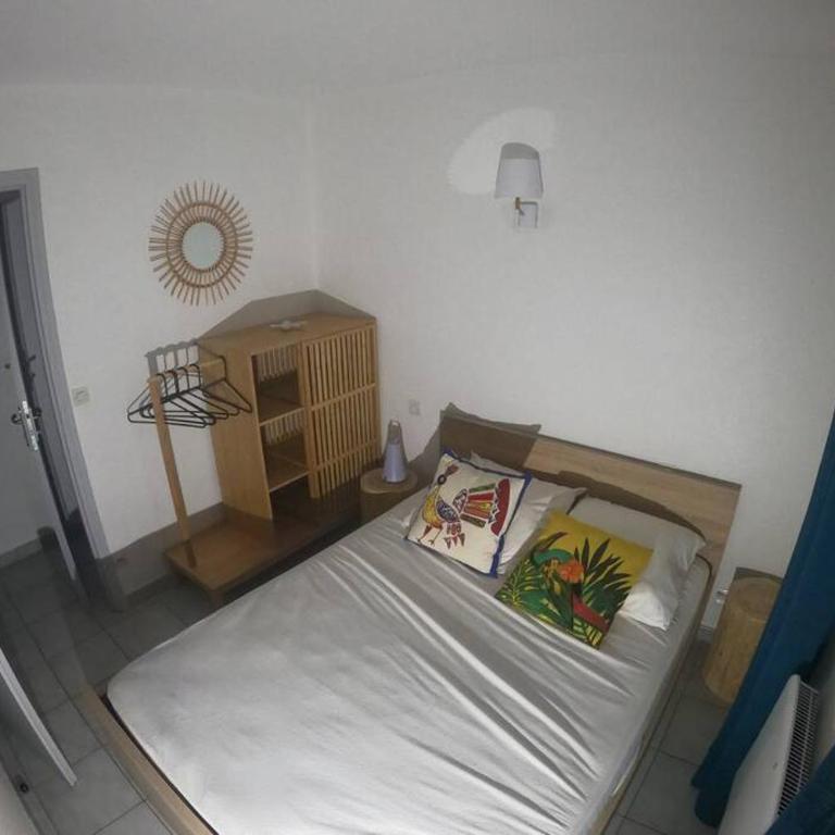 T3 PIEDS DANS L'EAU CLIM WIFI TERRASSE VUE MER - Apartamento de 2 dormitorios - 10