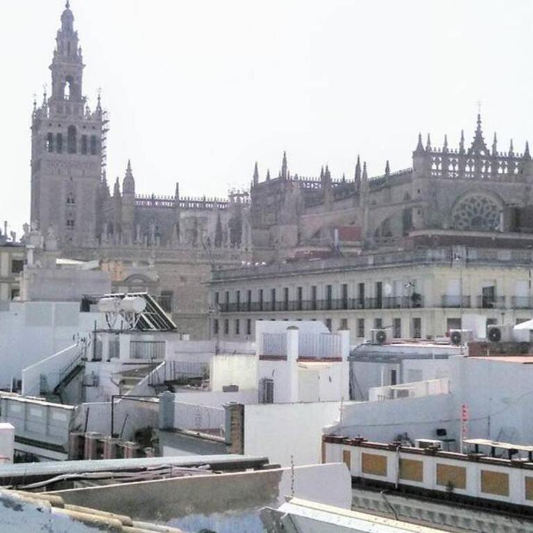 Top-notch downtown house with private rooftop terrace and parking opt - Villa - 2