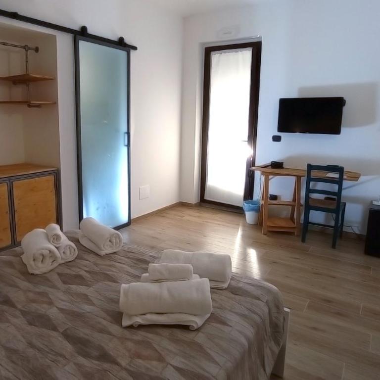 B&B Borgo Vanchiglia - Camera Matrimoniale con Bagno Privato - 1