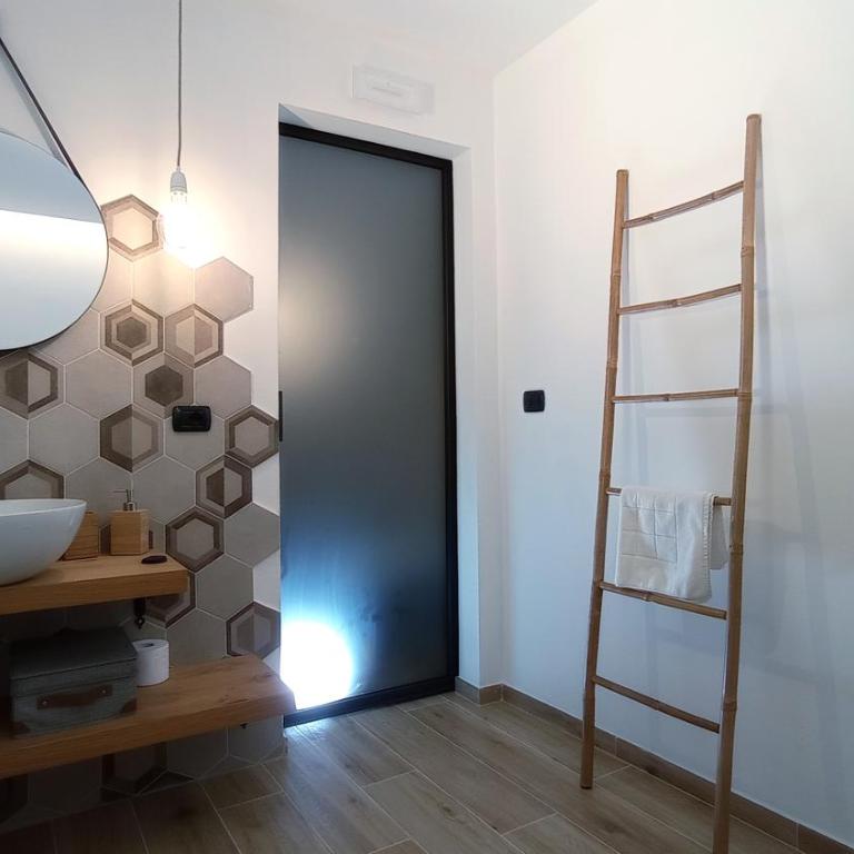 B&B Borgo Vanchiglia - Camera Matrimoniale con Bagno Privato - 2