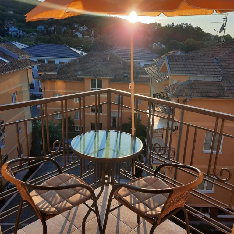 Oggy Apartment - One-Bedroom Apartment - 32