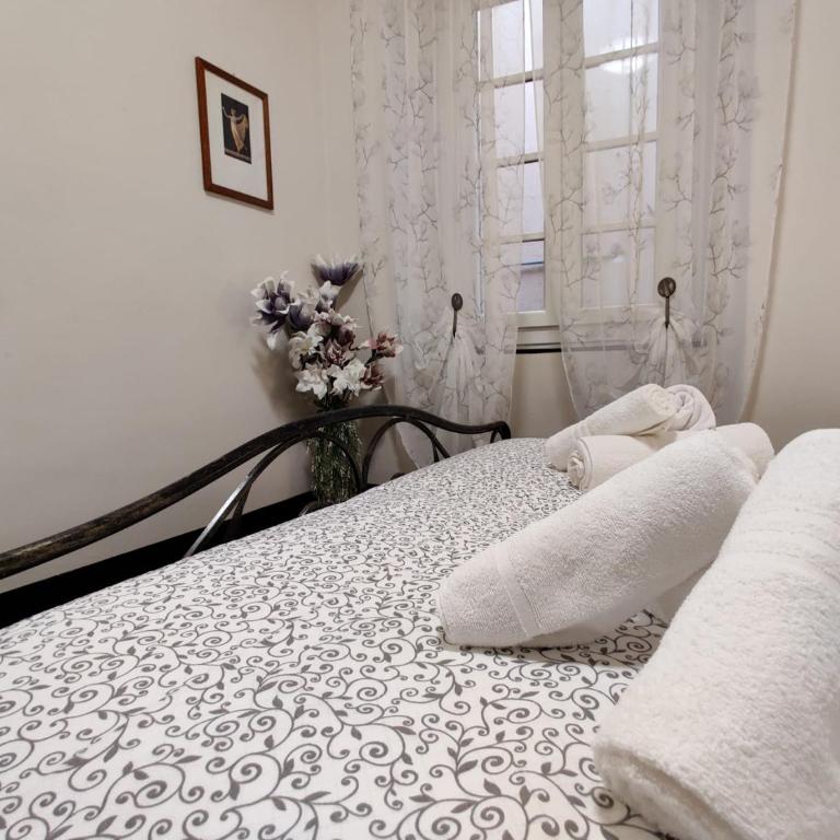 DOGE CAMBIASO- Davanti all'acquario - Grande terrazza privata - Palazzo Nobiliare Storico - Appartamento con 2 Camere da Letto - 33
