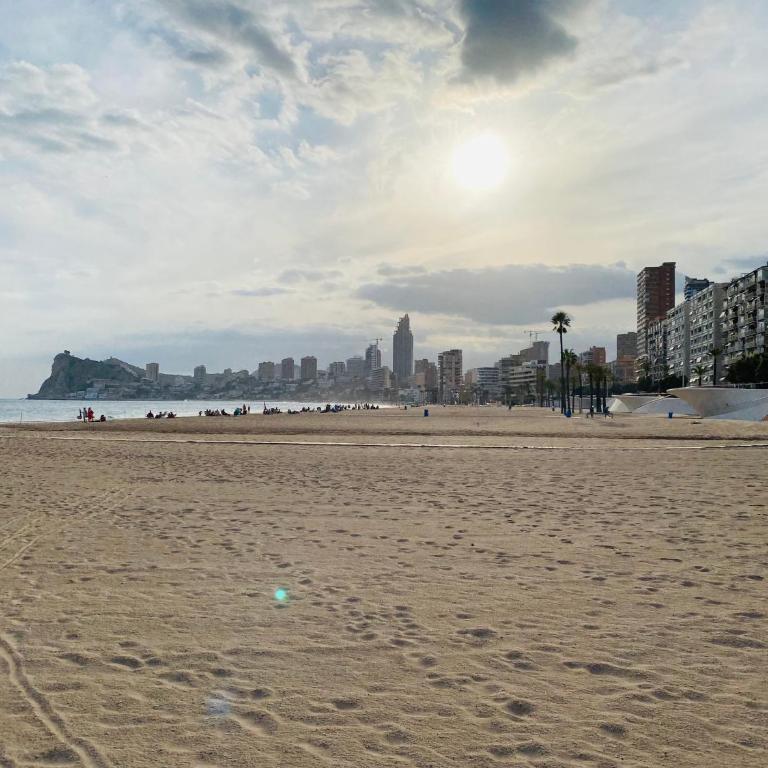 SUNSET WAVES Benidorm Sea View - Apartamento de 2 dormitorios - 25