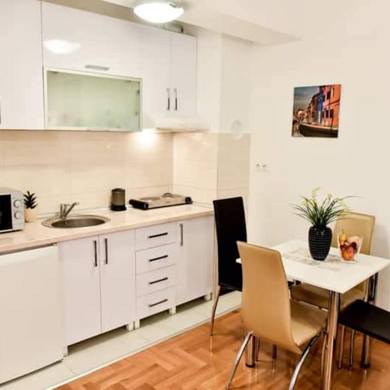 Apartman Garden - Apartman sa 1 Spavaćom Sobom - 3
