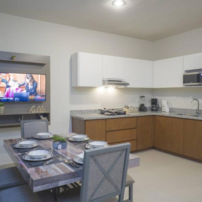 Departamento Atlántico Alberca y Casa Club - Two-Bedroom Apartment - 1
