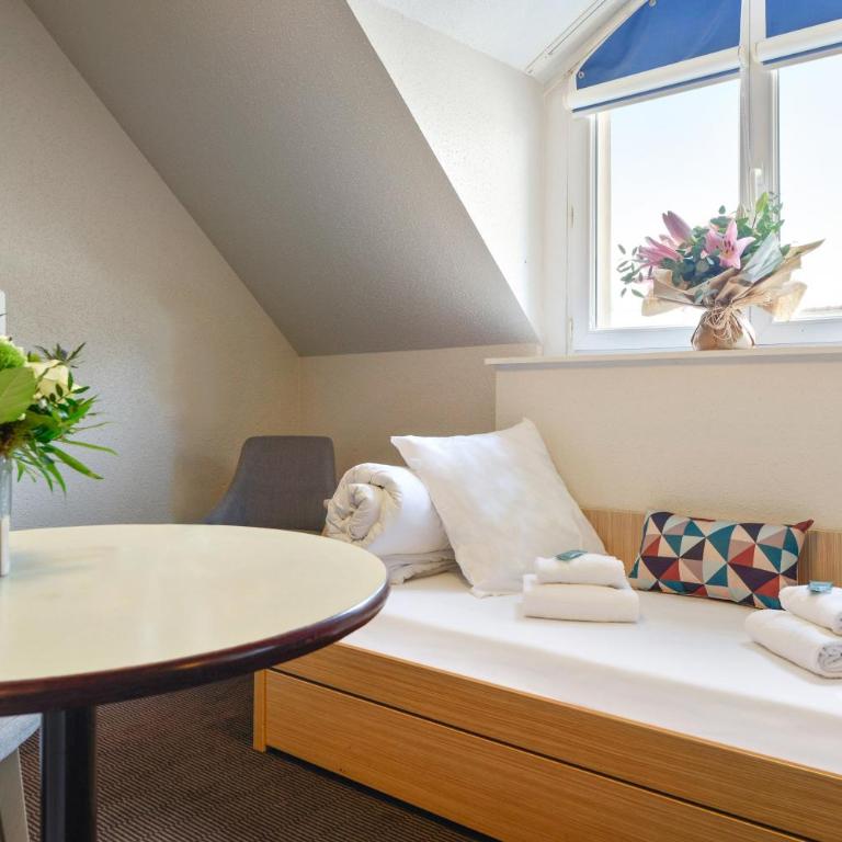 Appart'City Classic Nantes Viarme - Grand Studio en Duplex Lits Jumeaux - 2