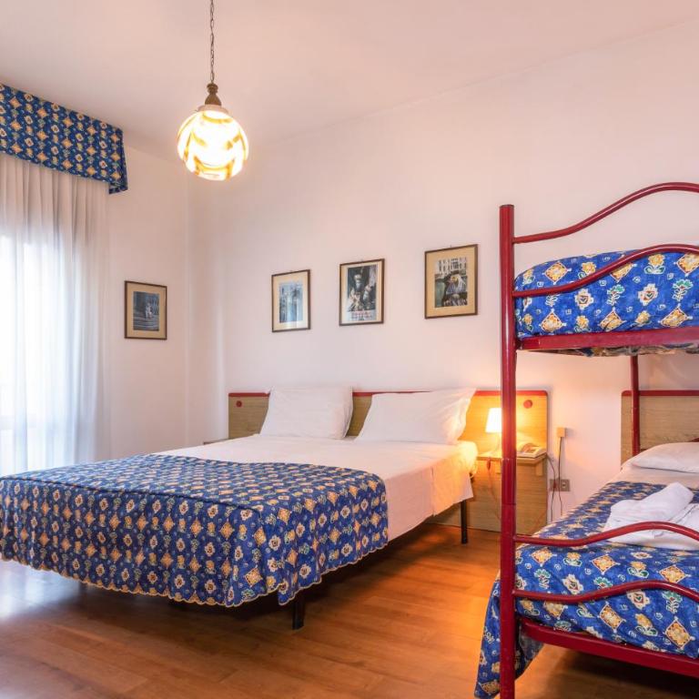 Hotel Diana - Camera Familiare - 2
