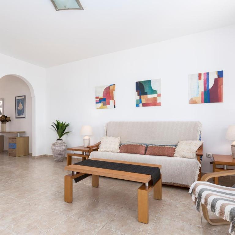Home2book Sea Front El Granillo, Beach & Wifi - Apartamento de 1 dormitorio - 4