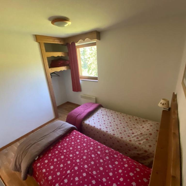 apt 4/6 pers aux villages du Bachat chamrousse - Two-Bedroom Apartment - 9
