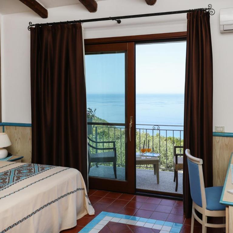 Il Borgo BagaBaga - Exclusive Country Retreat - Camera Matrimoniale Deluxe con Balcone e Vista Mare - 5