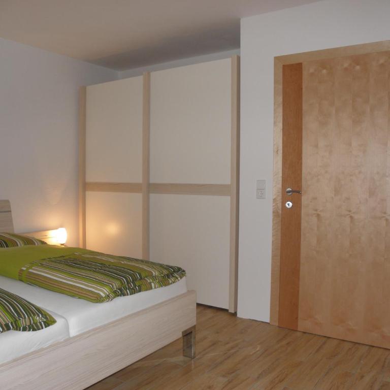 Waldner's Ferienwohnung - Apartment mit Blick auf die Berge - 27