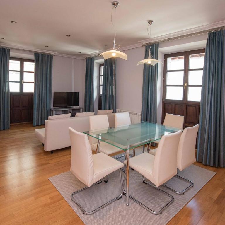 THE COOL FLAT - Two-Bedroom Apartment - 2