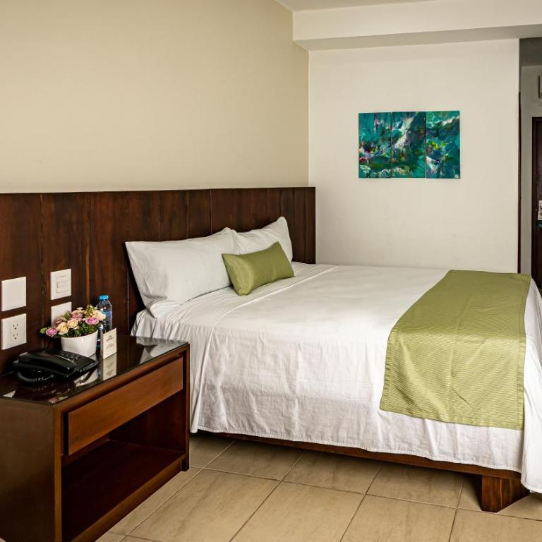 Imperla Hotel - Standard Queen Room - 9