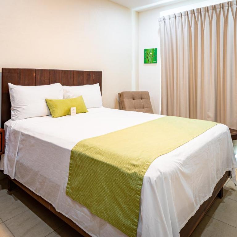 Imperla Hotel - Queen Room with Balcony - 12