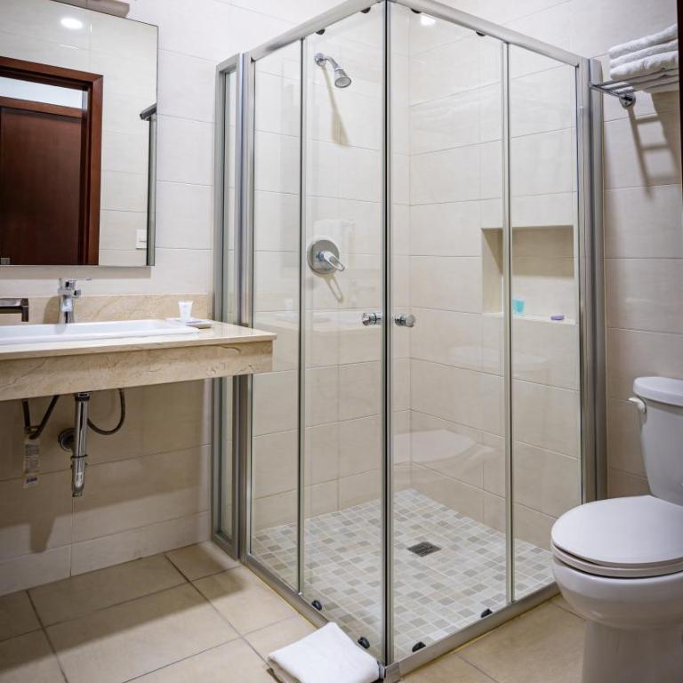 Imperla Hotel - King Room with Balcony - 17