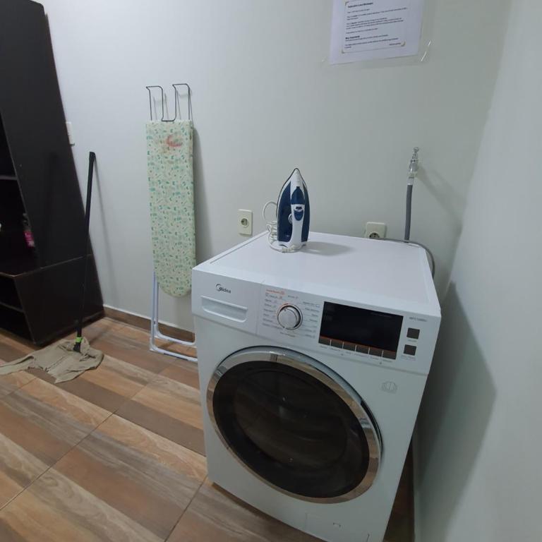 Departamento todo 1 piso en Encarnación - Apartamento de 3 dormitorios - 17