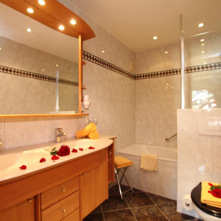 Hotel Metzgerwirt - Familiensuite mit Balkon - 6