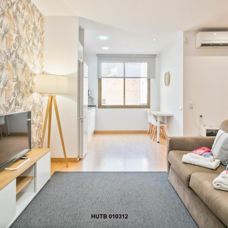 Alcam Glorias - Two-Bedroom Apartment (6 Adults) - 4