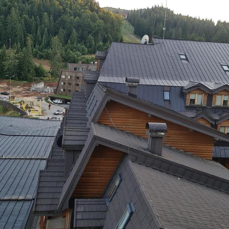 Apartment B513 - Two-Bedroom Apartment - 4